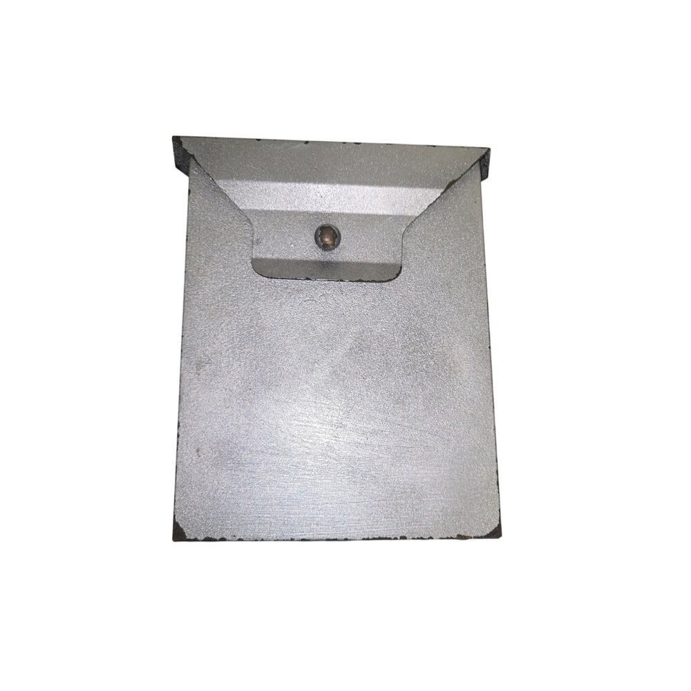 Metal Wall-Mount Key or Mail Holder in Silver